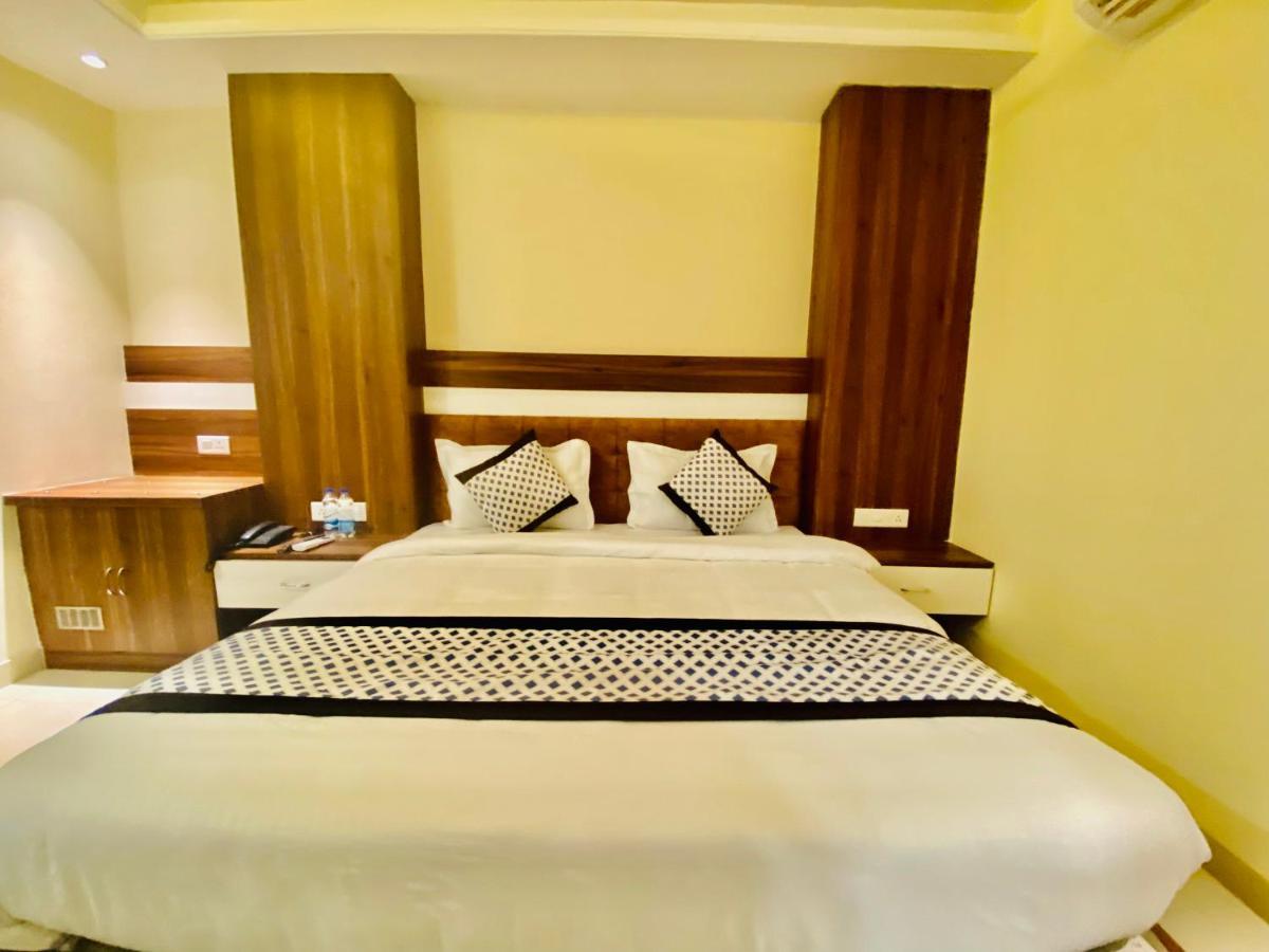 Stay Near Golden Temple By An Hotels Amritsar Exteriör bild